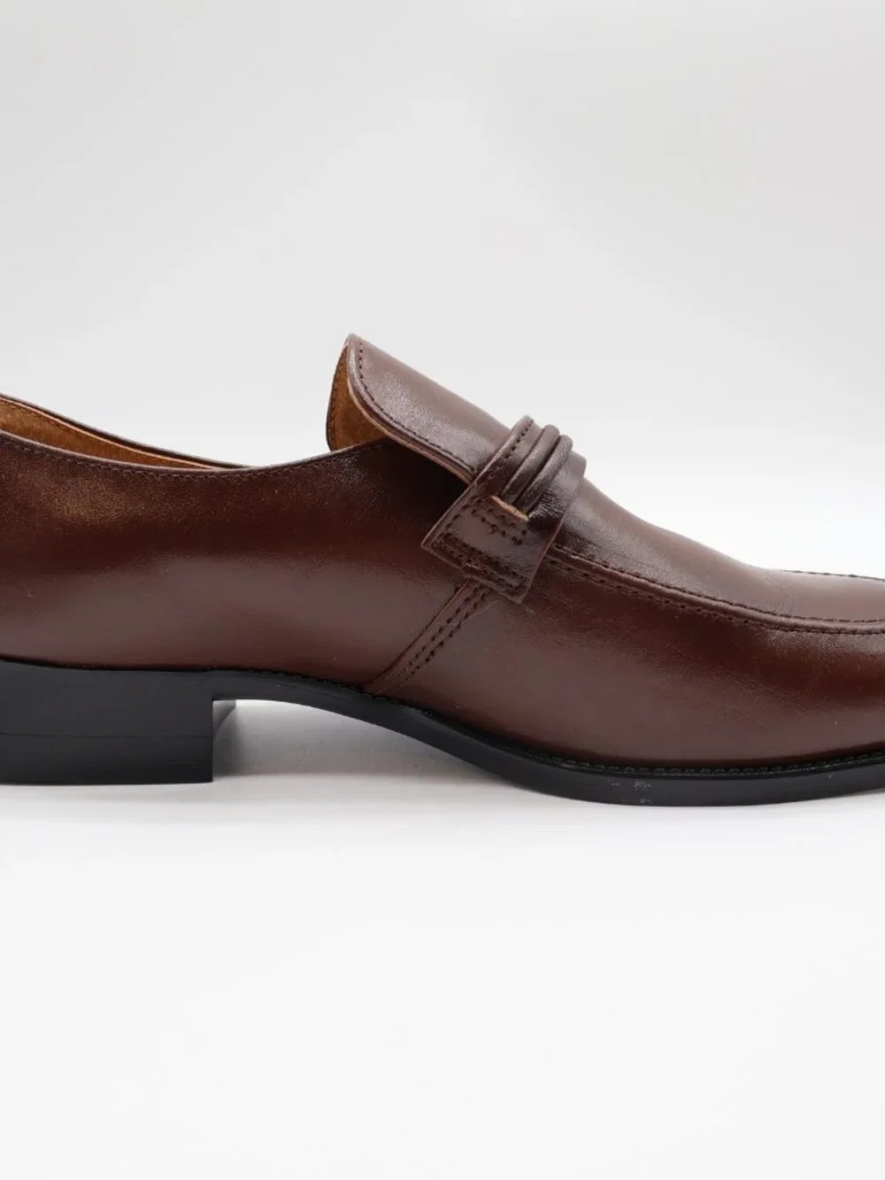 Barclay Men's 10.5 D Brown Leather Slip-On Dress Loafers Vintage USA Made